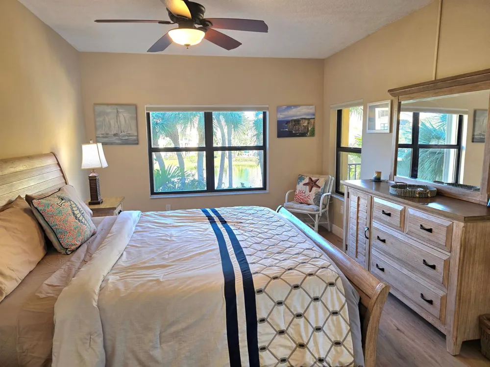 300 Uno Lago Drive #305 Juno Beach, FL 33408