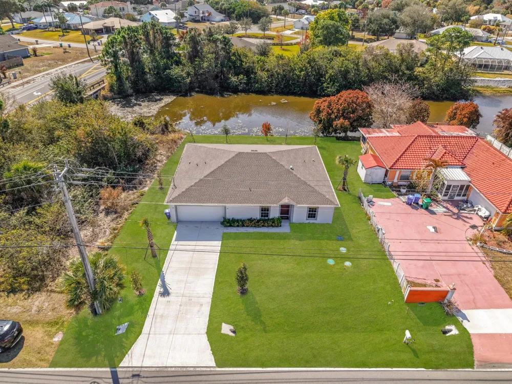 1390 Schumann Drive Sebastian, FL 32958