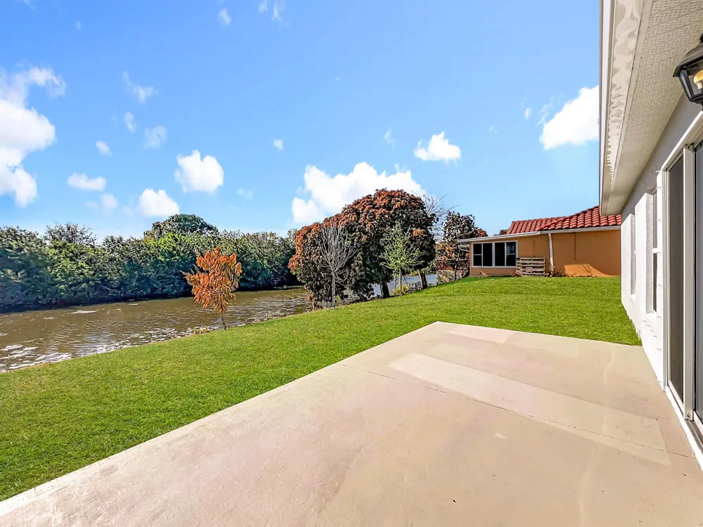 1390 Schumann Drive Sebastian, FL 32958