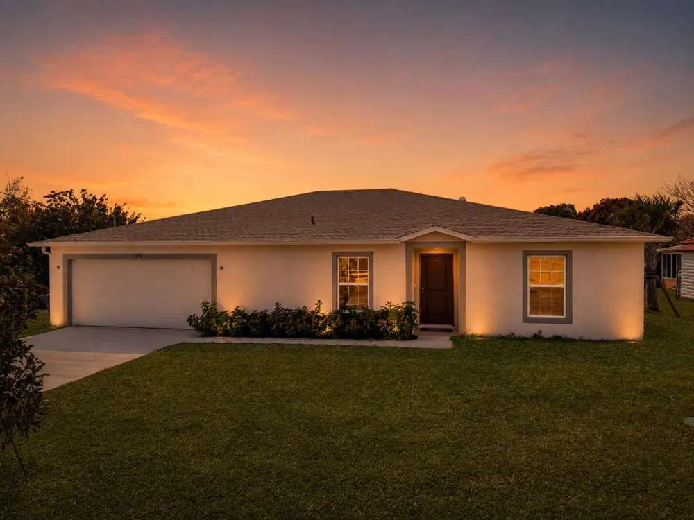 1390 Schumann Drive Sebastian, FL 32958