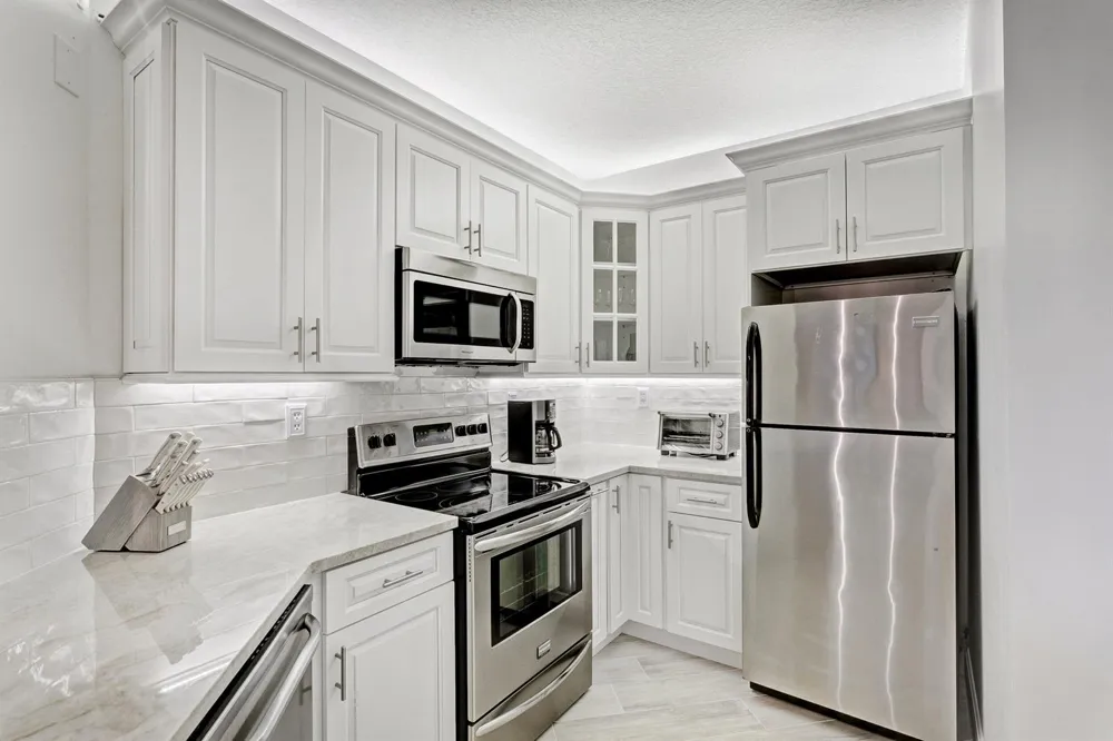 500 Uno Lago Drive #402 Juno Beach, FL 33408