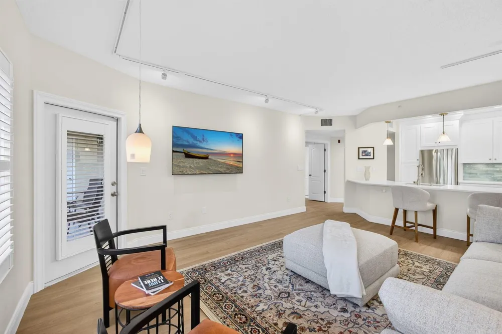 400 Uno Lago Drive #103 Juno Beach, FL 33408