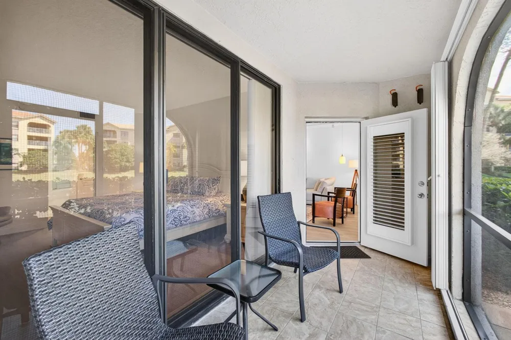 400 Uno Lago Drive #103 Juno Beach, FL 33408