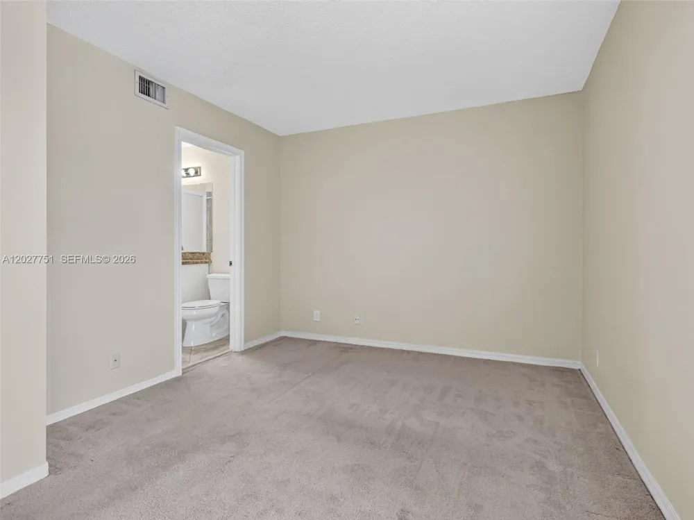3677 San Simeon Cir #3677 Weston, FL 33331