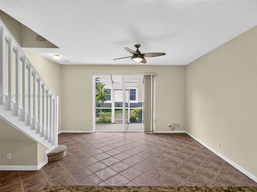 3677 San Simeon Cir #3677 Weston, FL 33331