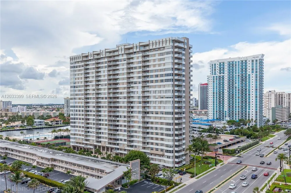 2030 S Ocean Dr #1826 Hallandale Beach, FL 33009