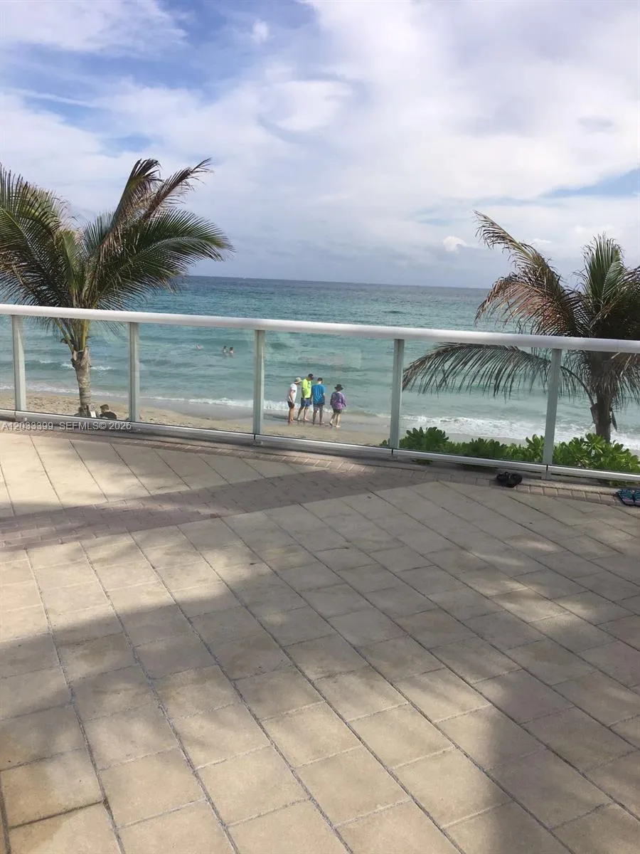 2030 S Ocean Dr #1826 Hallandale Beach, FL 33009