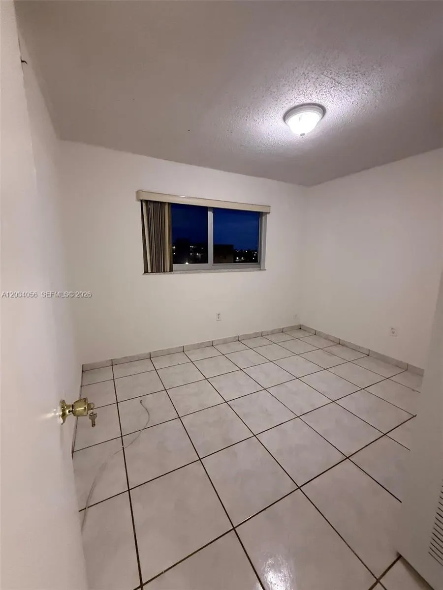 9917 W Okeechobee Rd #3-510 Hialeah Gardens, FL 33016