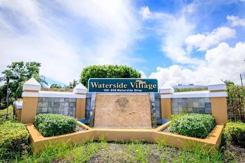 117 Waterside Drive #117
