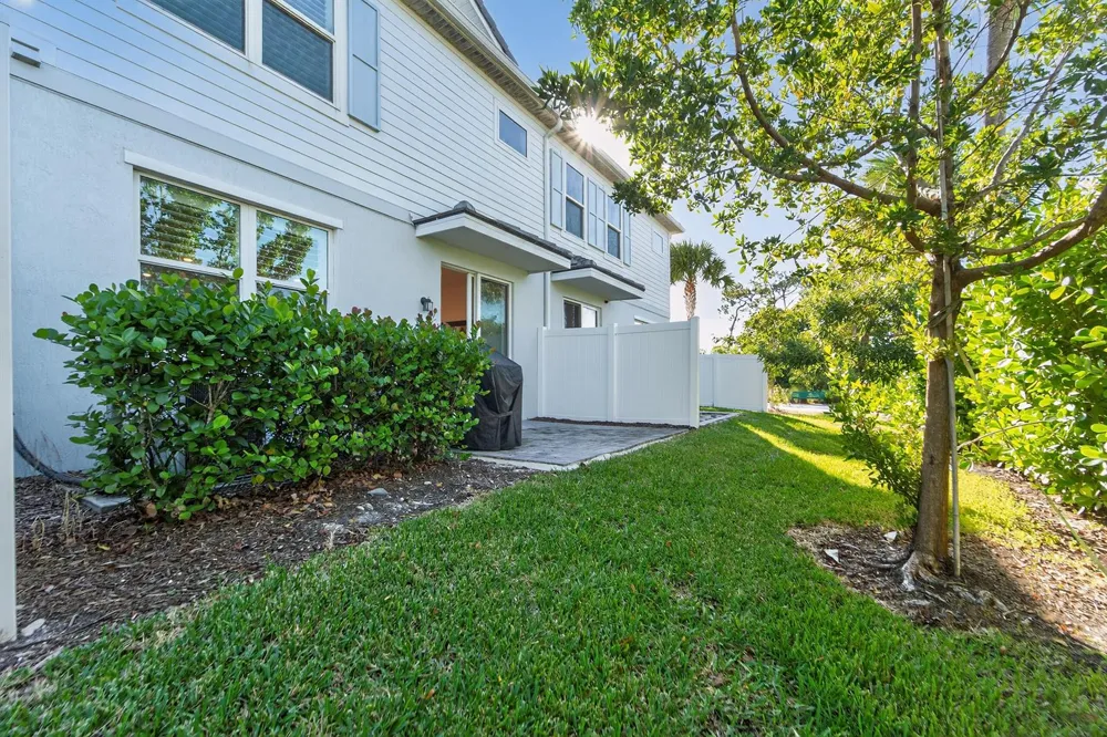 205 Preserve Trail S #602 Stuart, FL 34994
