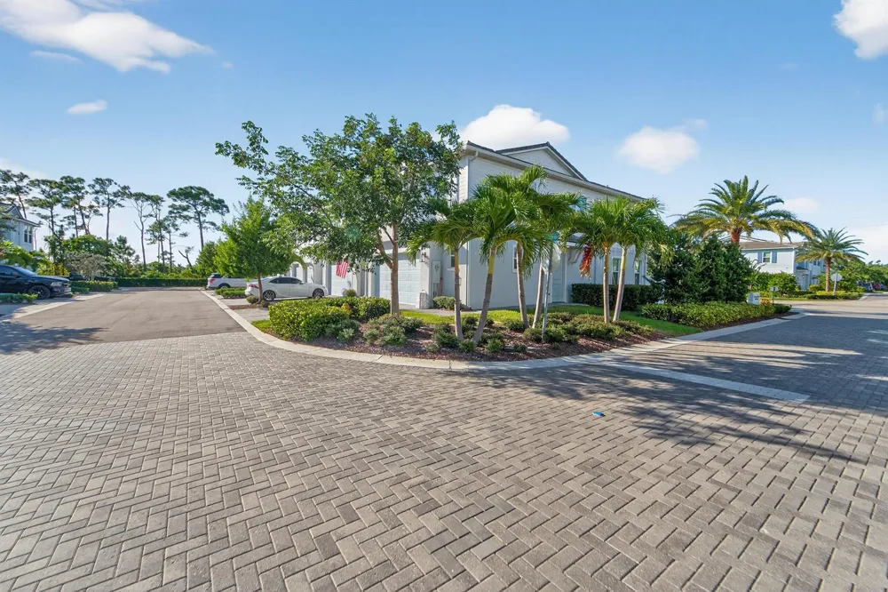 205 Preserve Trail S #602 Stuart, FL 34994