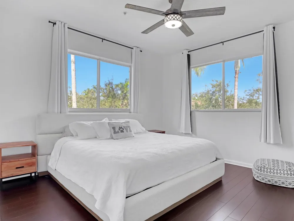 2850 S Oasis Drive Boynton Beach, FL 33426