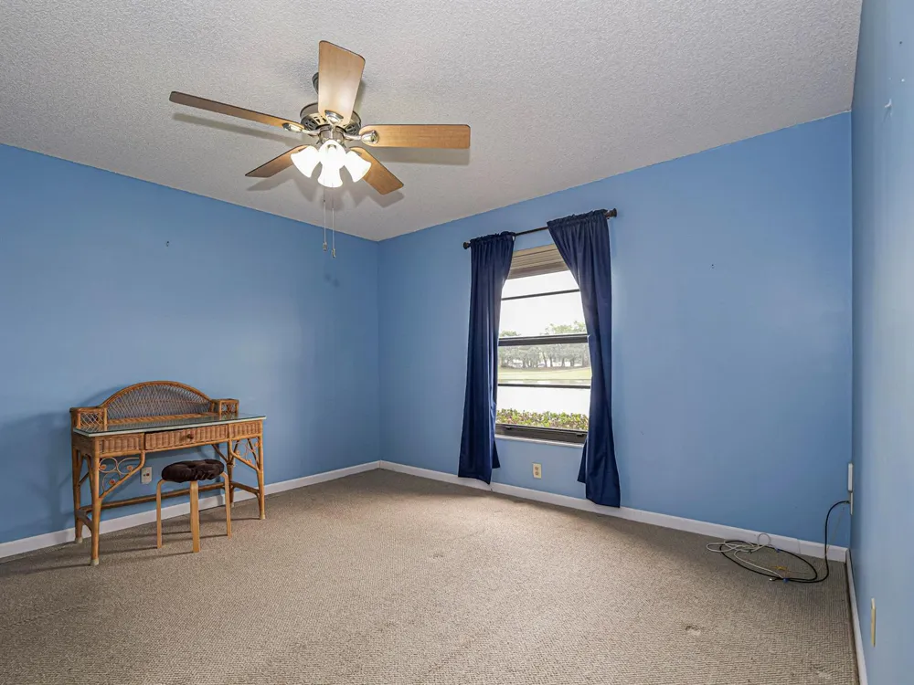 23 Plantation Drive #102 Vero Beach, FL 32966