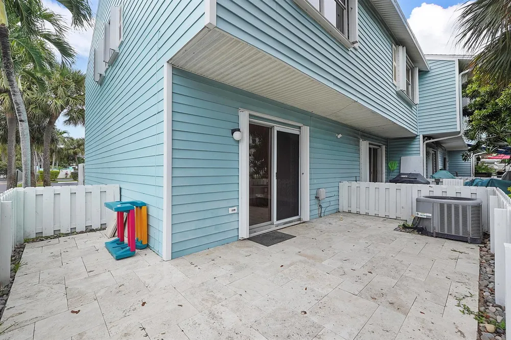 2747 NE 15th Street #2747 Pompano Beach, FL 33062