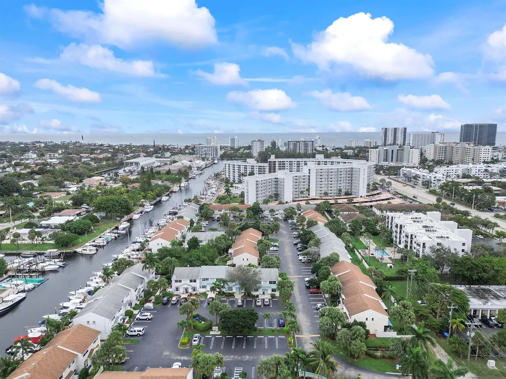 2747 NE 15th Street #2747 Pompano Beach, FL 33062