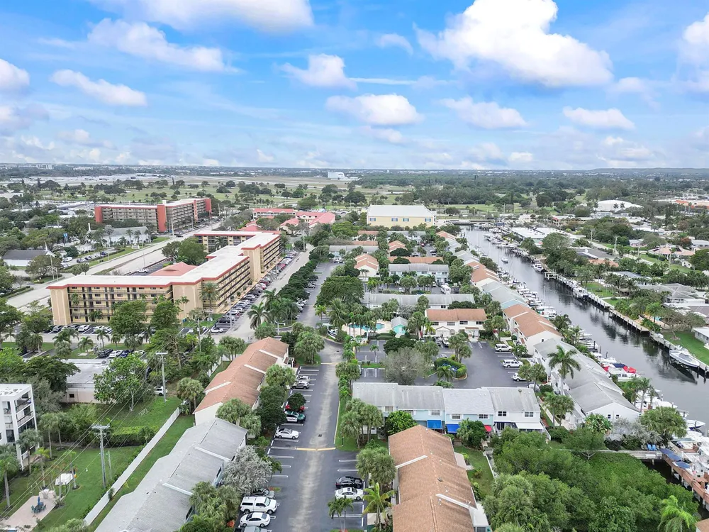 2747 NE 15th Street #2747 Pompano Beach, FL 33062