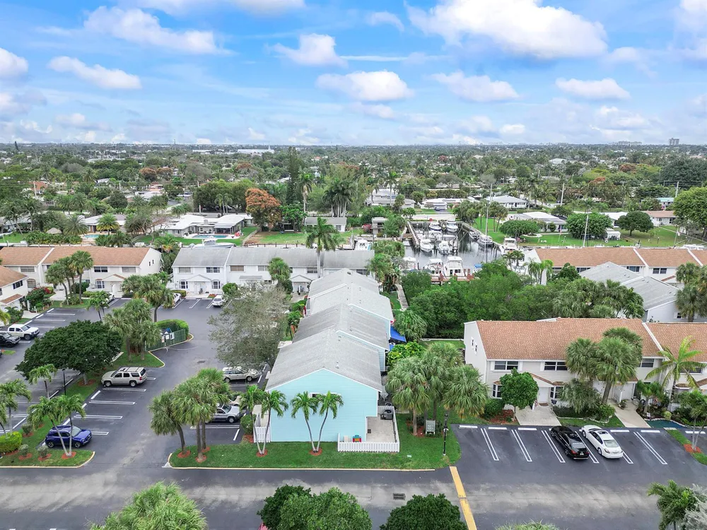 2747 NE 15th Street #2747 Pompano Beach, FL 33062