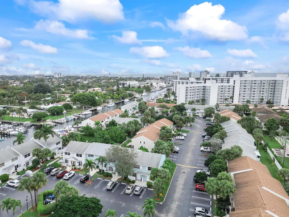 2747 NE 15th Street #2747 Pompano Beach, FL 33062