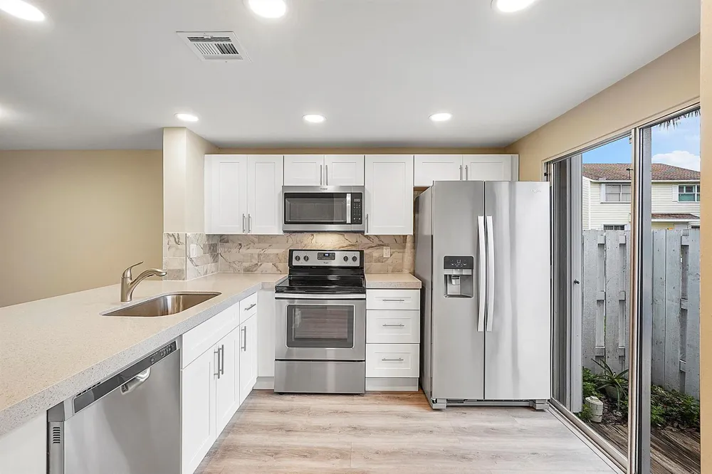 2747 NE 15th Street #2747 Pompano Beach, FL 33062
