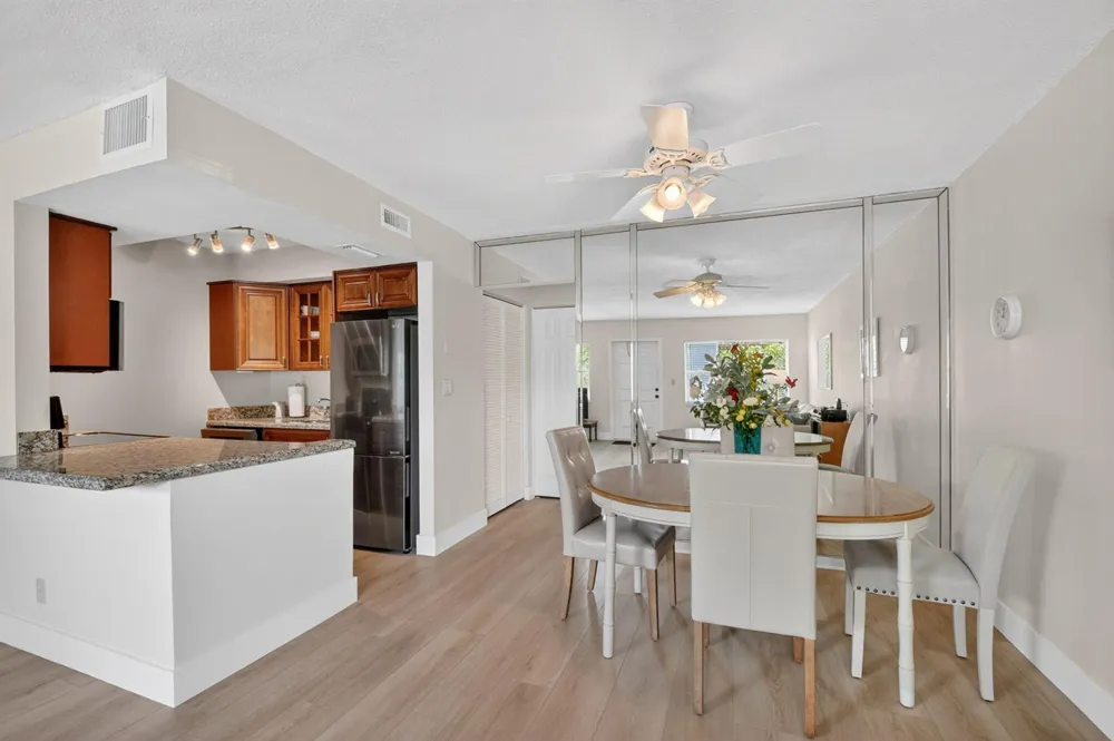 5520 Ocean Boulevard #110 Ocean Ridge, FL 33435