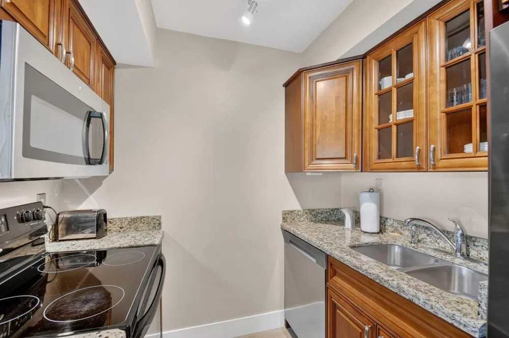 5520 Ocean Boulevard #110 Ocean Ridge, FL 33435