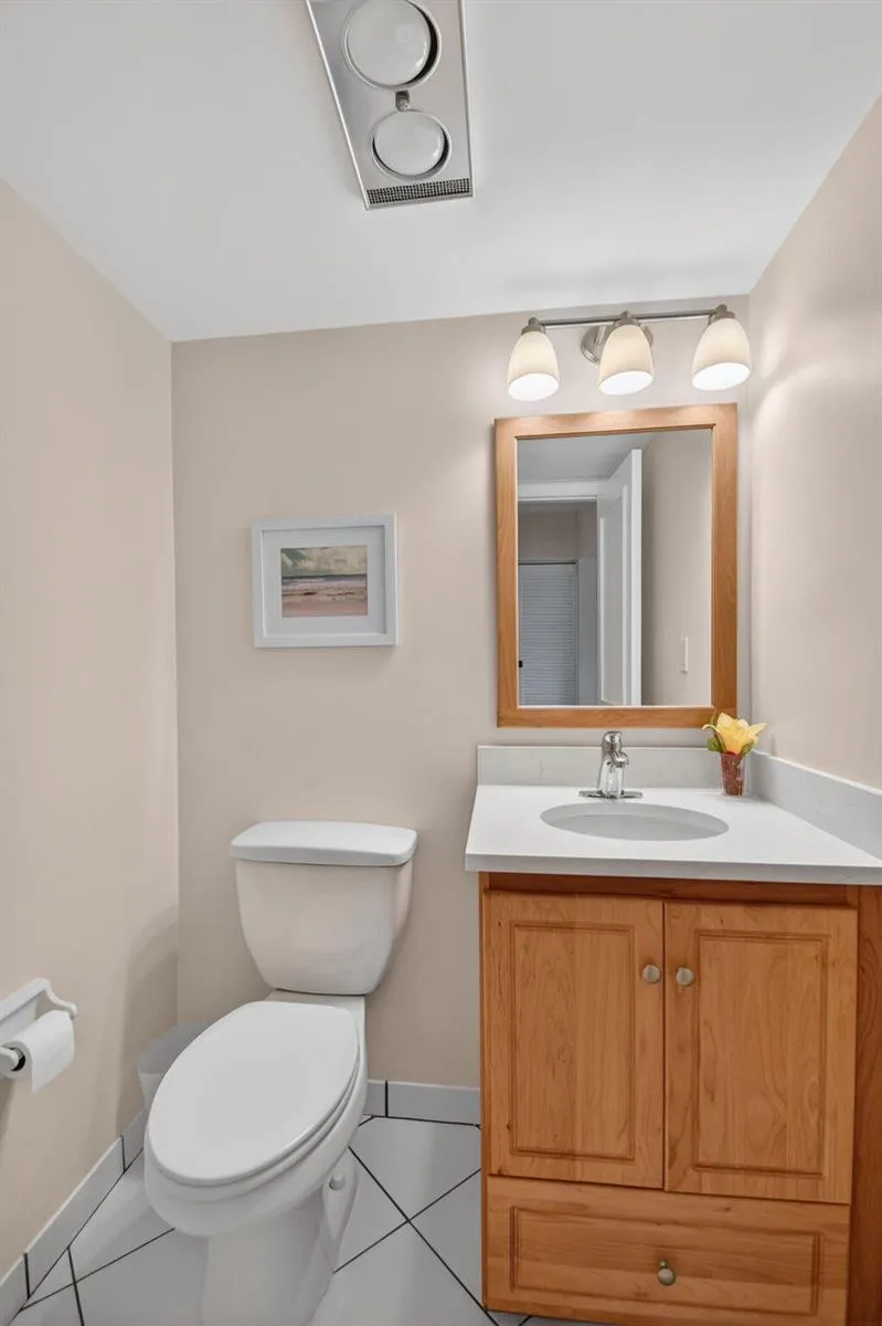 5520 Ocean Boulevard #110 Ocean Ridge, FL 33435