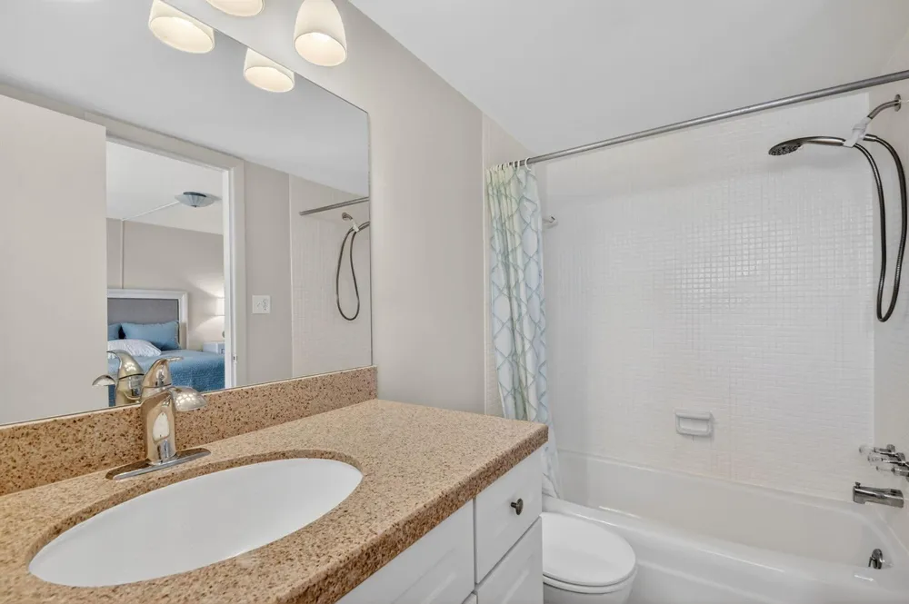 5520 Ocean Boulevard #110 Ocean Ridge, FL 33435