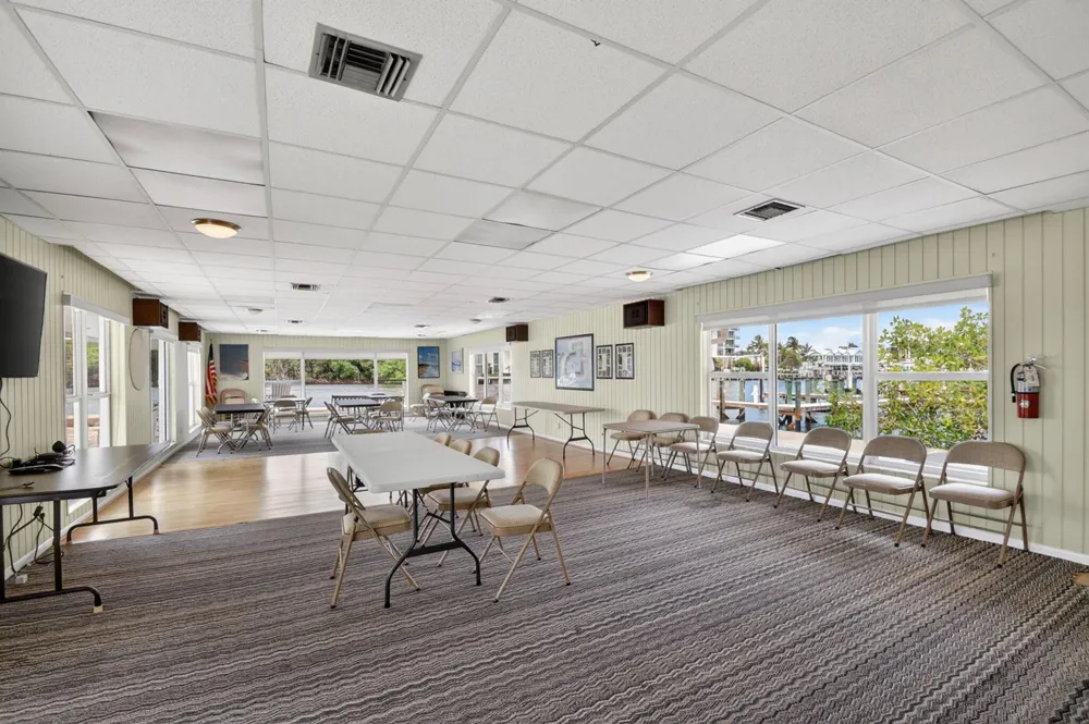 5520 Ocean Boulevard #110 Ocean Ridge, FL 33435