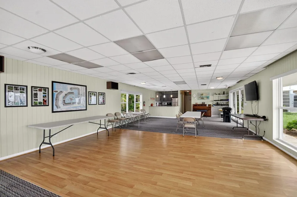5520 Ocean Boulevard #110 Ocean Ridge, FL 33435