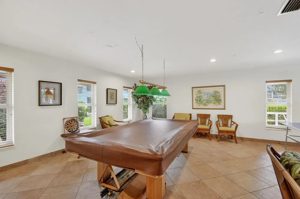 5520 Ocean Boulevard #110 Ocean Ridge, FL 33435