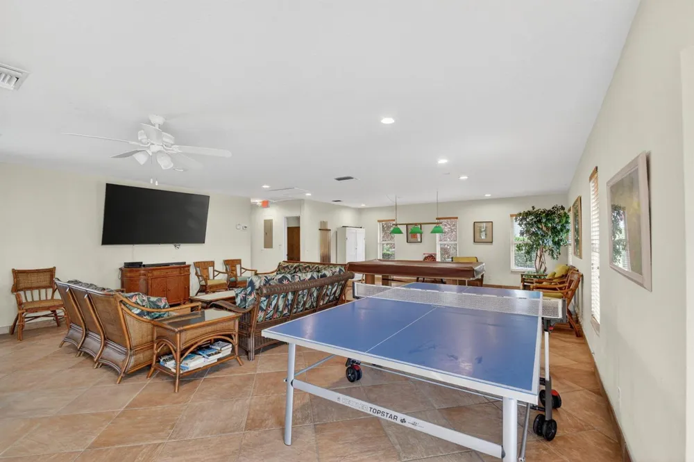 5520 Ocean Boulevard #110 Ocean Ridge, FL 33435