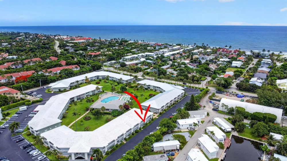 5520 Ocean Boulevard #110 Ocean Ridge, FL 33435