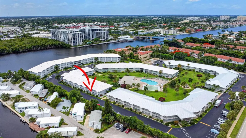 5520 Ocean Boulevard #110 Ocean Ridge, FL 33435