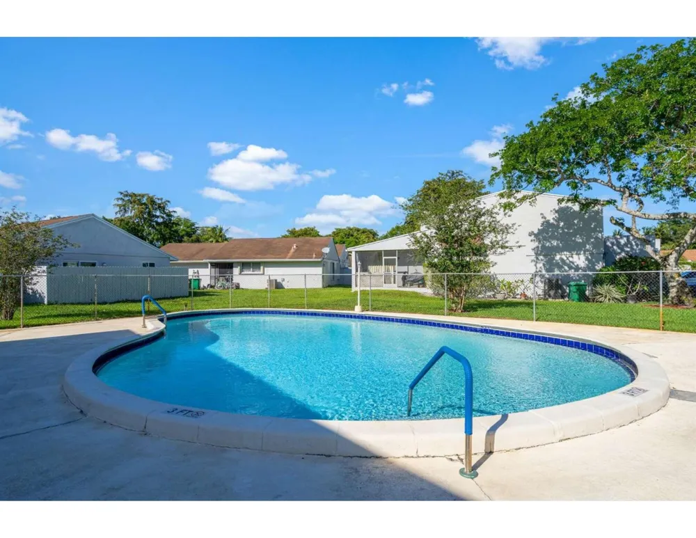 8634 Bridle Path Court #1 Davie, FL 33328