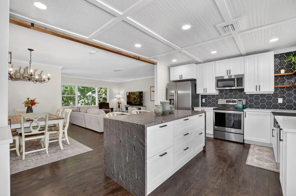 1207 SW 12th Avenue Boca Raton, FL 33486