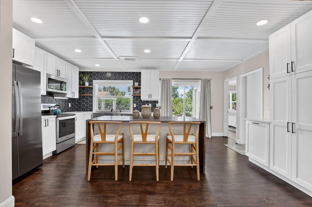 1207 SW 12th Avenue Boca Raton, FL 33486