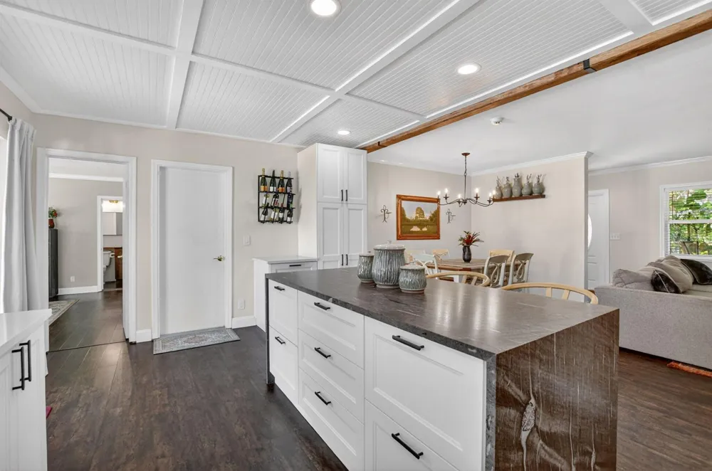 1207 SW 12th Avenue Boca Raton, FL 33486