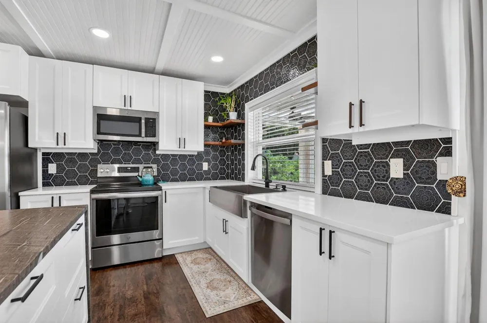 1207 SW 12th Avenue Boca Raton, FL 33486