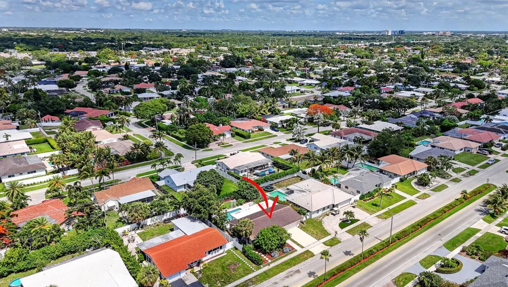 1207 SW 12th Avenue Boca Raton, FL 33486