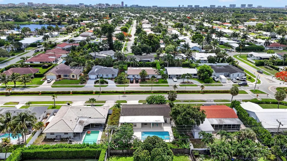 1207 SW 12th Avenue Boca Raton, FL 33486