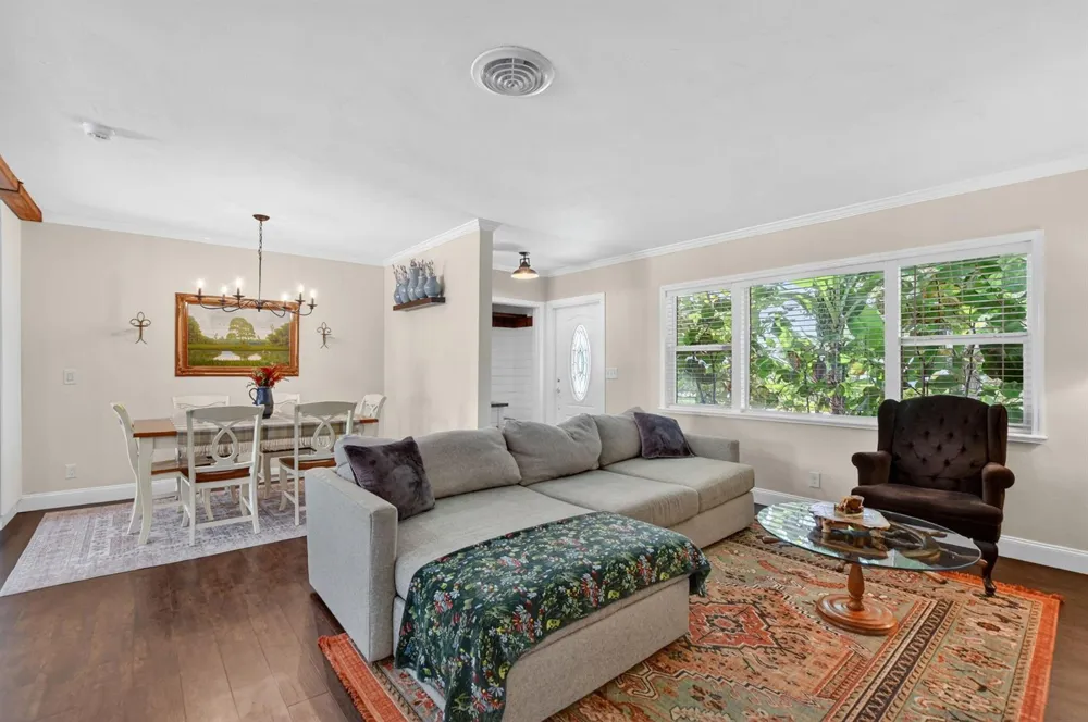 1207 SW 12th Avenue Boca Raton, FL 33486