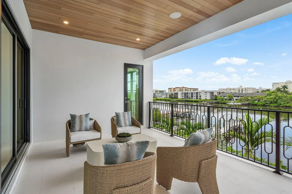 908 Atlantic Drive Lantana, FL 33462