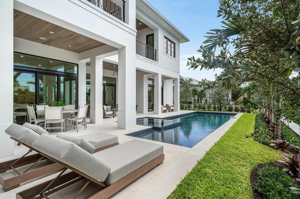 908 Atlantic Drive Lantana, FL 33462