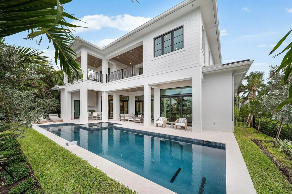 908 Atlantic Drive Lantana, FL 33462