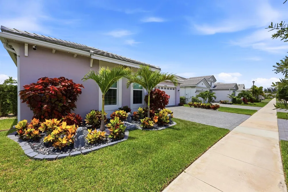 15264 Wildwood Circle Westlake, FL 33470