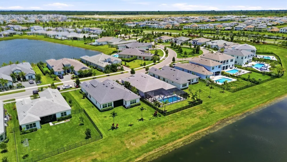15264 Wildwood Circle Westlake, FL 33470
