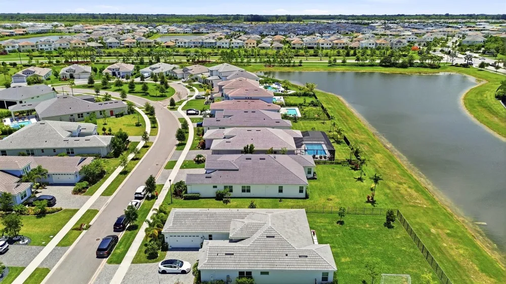 15264 Wildwood Circle Westlake, FL 33470