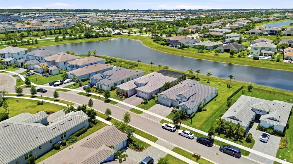 15264 Wildwood Circle Westlake, FL 33470