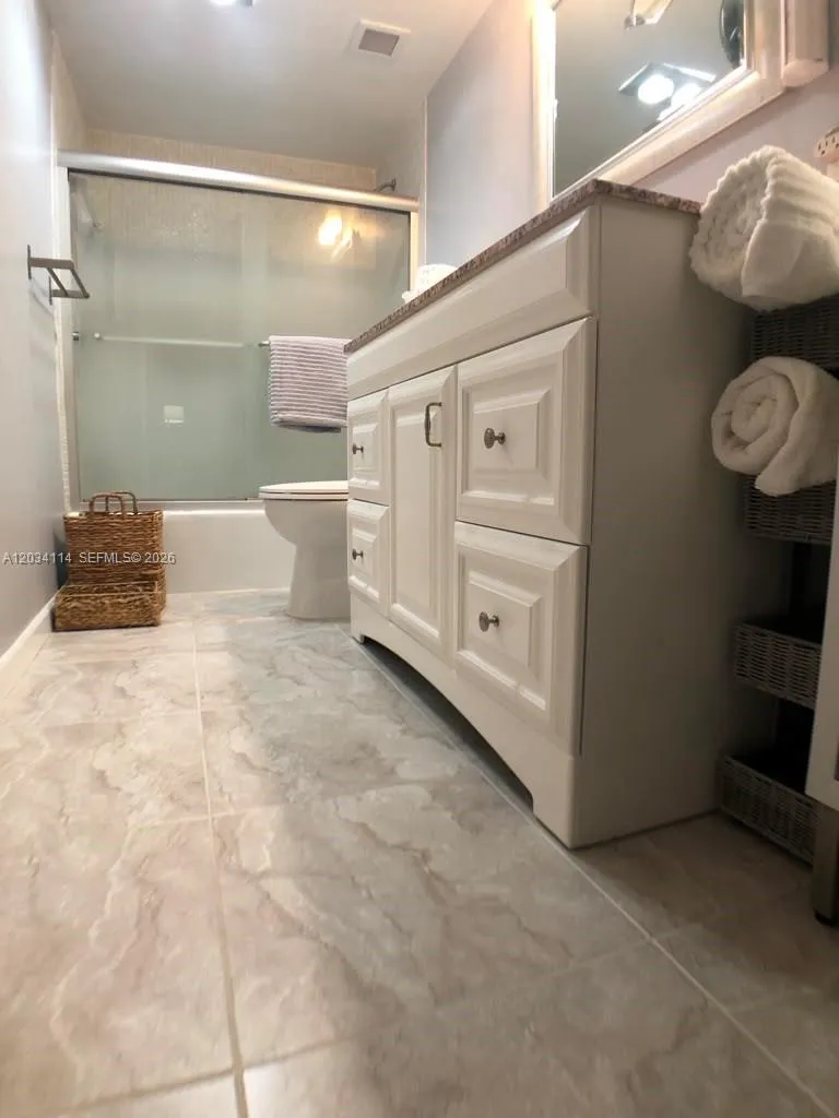 1965 S Ocean Dr #11K Hallandale Beach, FL 33009