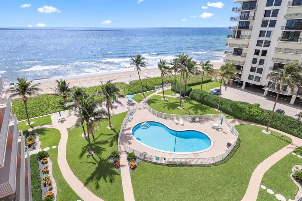 2921 S Ocean Boulevard #704 Highland Beach, FL 33487